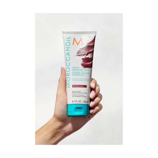 Moroccanoil Bordeaux Bordo Renk Tazeleyici Saç Maskesi 200 ml