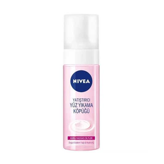 Nivea Yatıştırıcı Yüz Temizleme Köpüğü Kuru Ciltler Badem Yağı 150ml